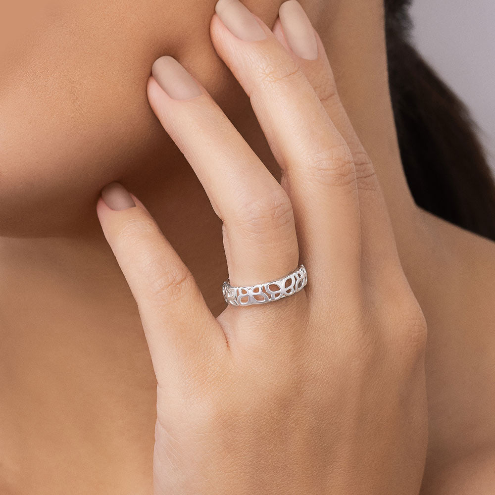 RING WITH HOLLOW BUTTERFLIES IN SOLID 925 STERLING SILVER