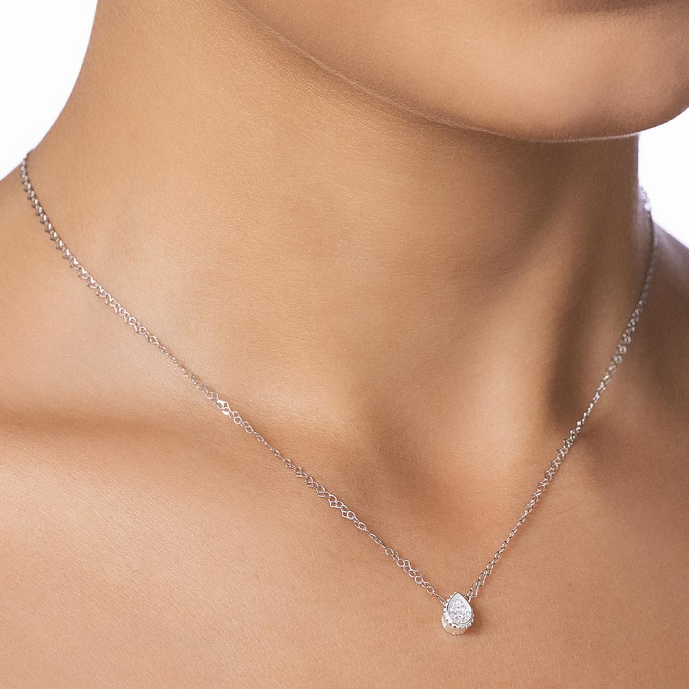 SILVER PENDANT WITH ZIRCONIA
